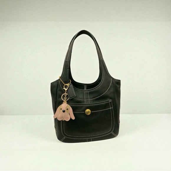 Coach Legacy Vintage HOBO black leather shoulder bag with Charm - Picture 1 of 10